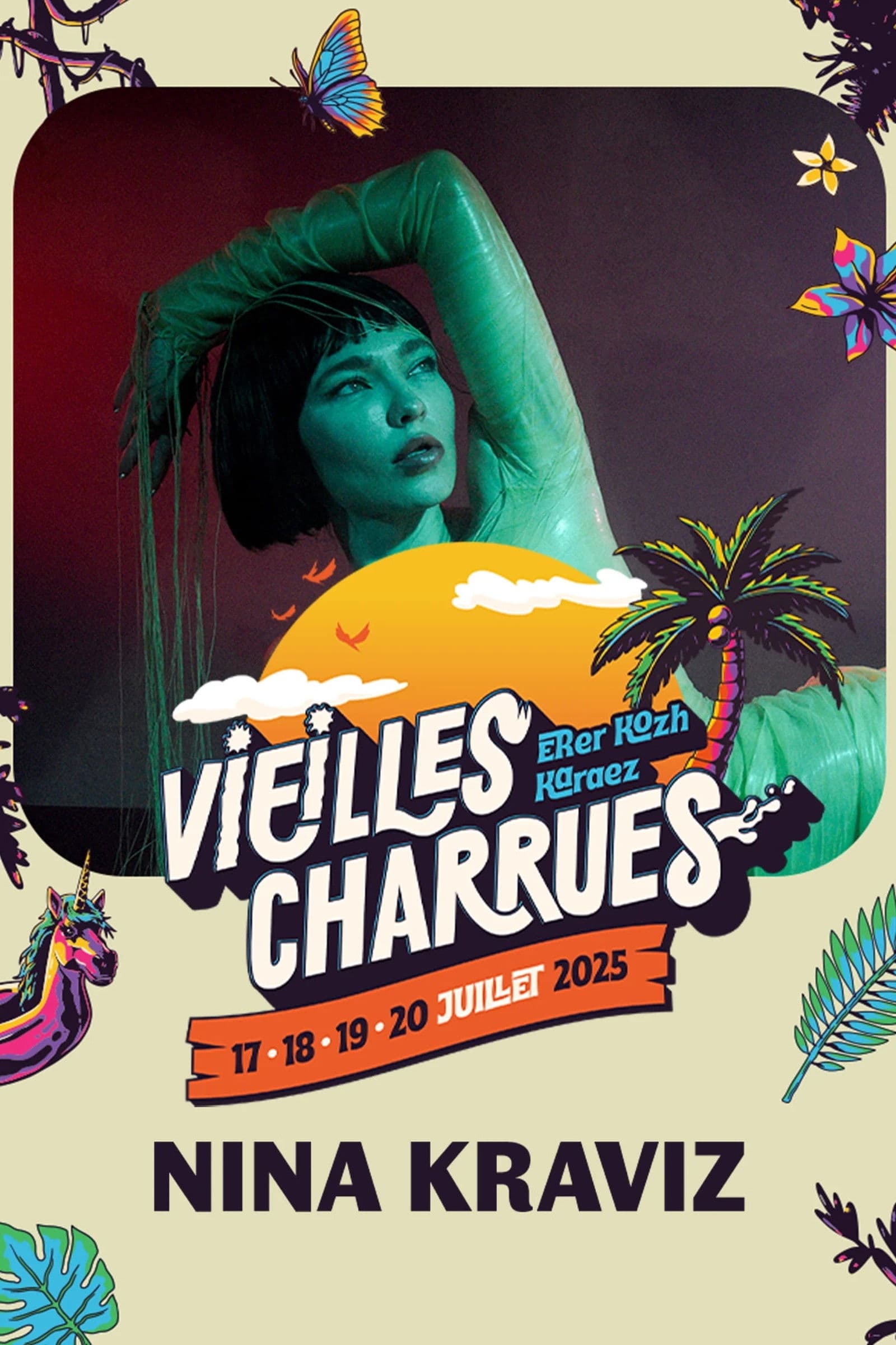 Nina Kraviz en concert aux Vieilles Charrues 2025